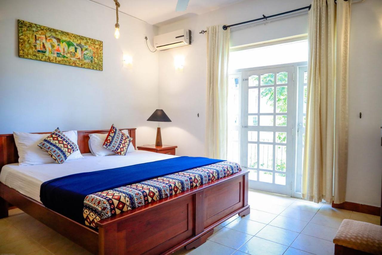 Funk Bunk Tourist Inn Kandy Exterior foto