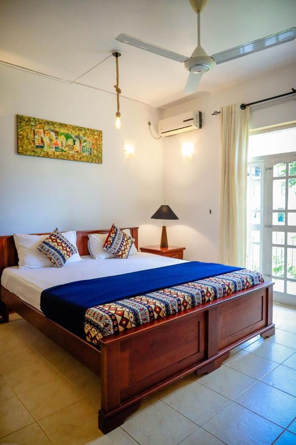 Funk Bunk Tourist Inn Kandy Exterior foto