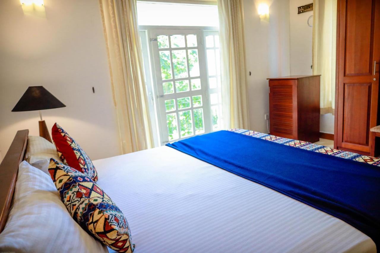 Funk Bunk Tourist Inn Kandy Exterior foto